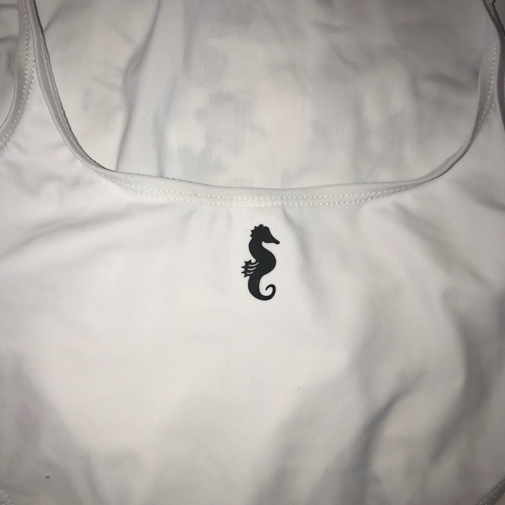 Famous Sunny Co Pamela swimsuit - Picture 2 of 6